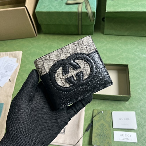 Gucci GG Supreme GG Supreme G 8 2