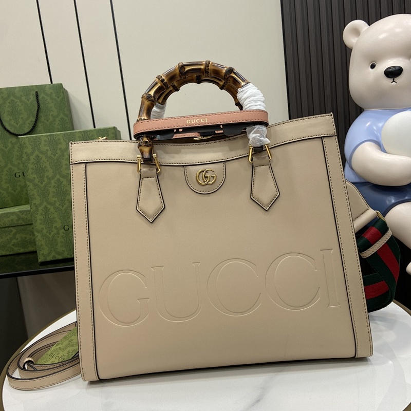 Diana Gucci Diana G Gucci