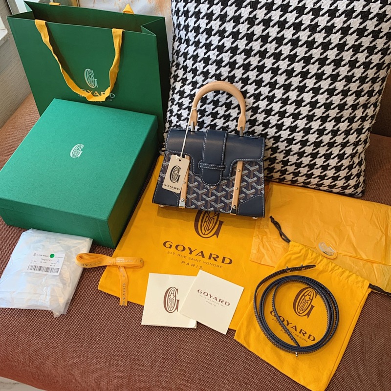 Goyard Mini Saigon 21 9 14cm