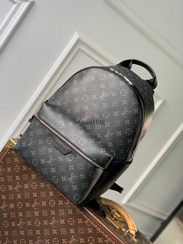 Louis Vuitton Discovery Monogram Eclipse 29.0 X 38.0 X 20.0