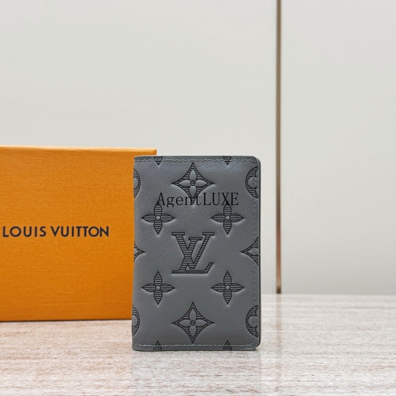 Louis Vuitton card holder