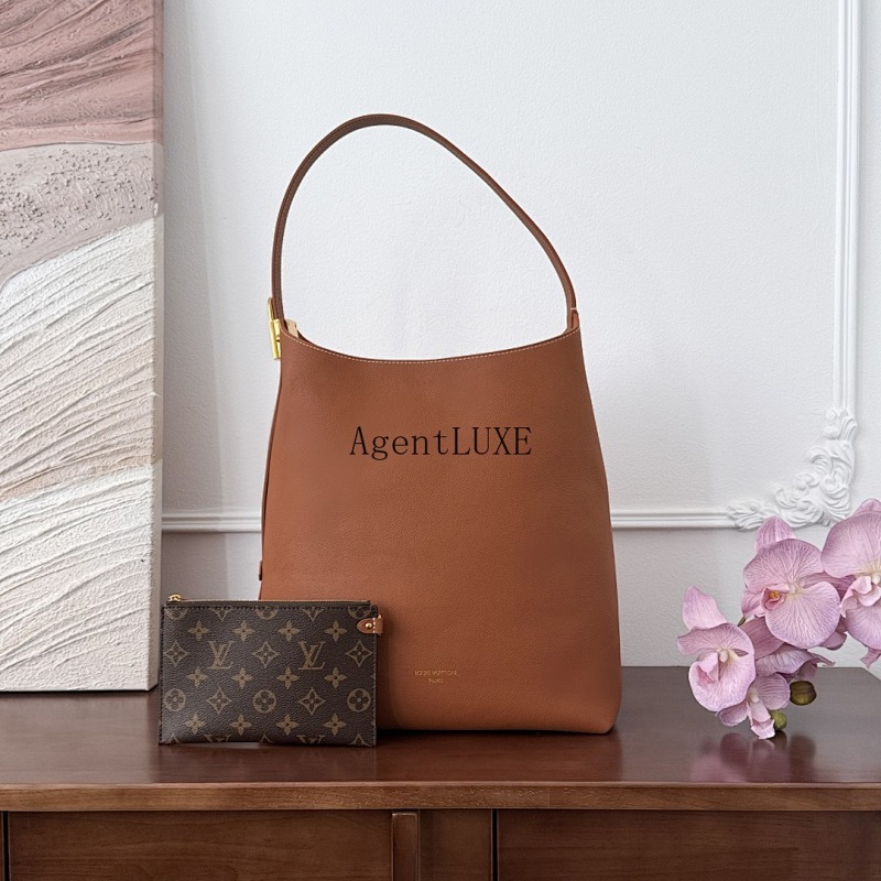 Louis Vuitton Low Key Hobo