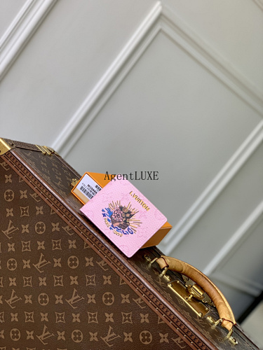 Slender Monogram