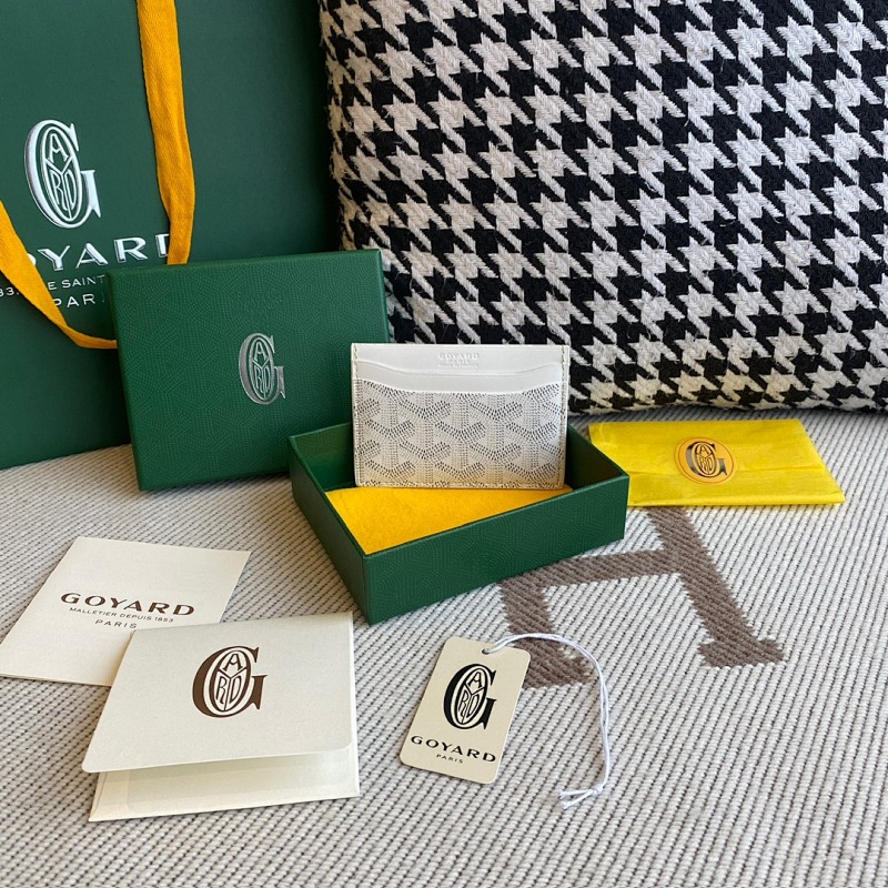 Card holder from Agentluxe