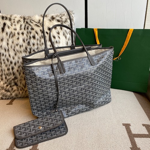 Goyard Isabelle