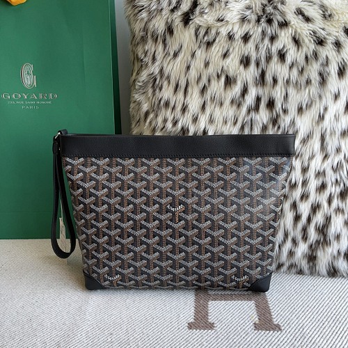 Goyard Conti