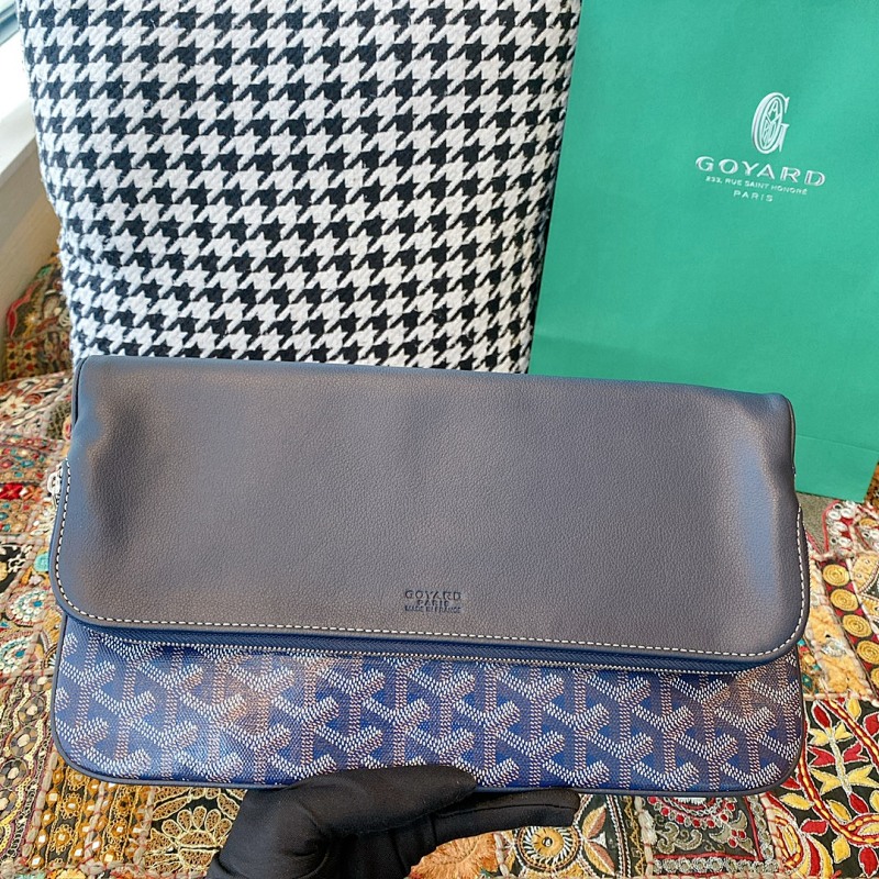 Goyard clutch