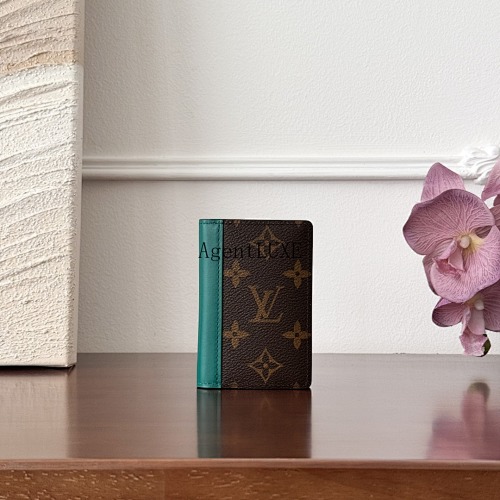 Louis Vuitton card holder