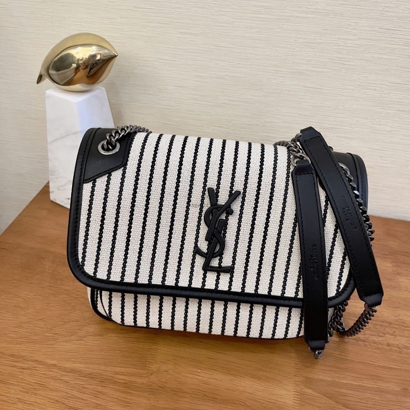 Crossbody bag from Agentluxe