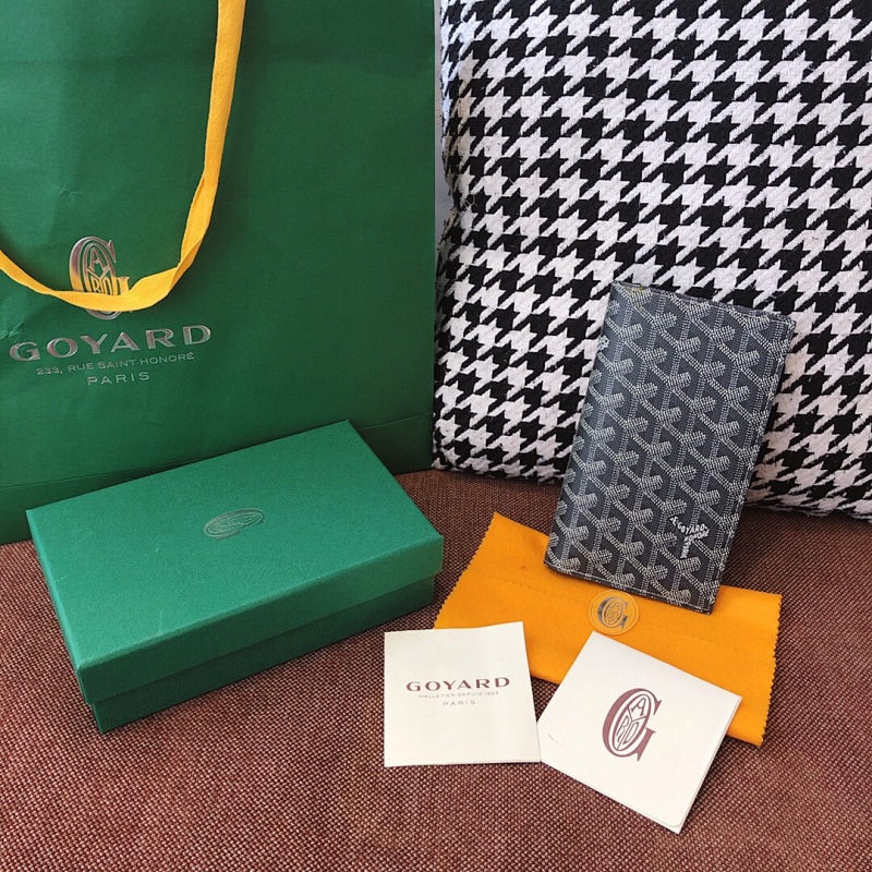 Goyard 19cm