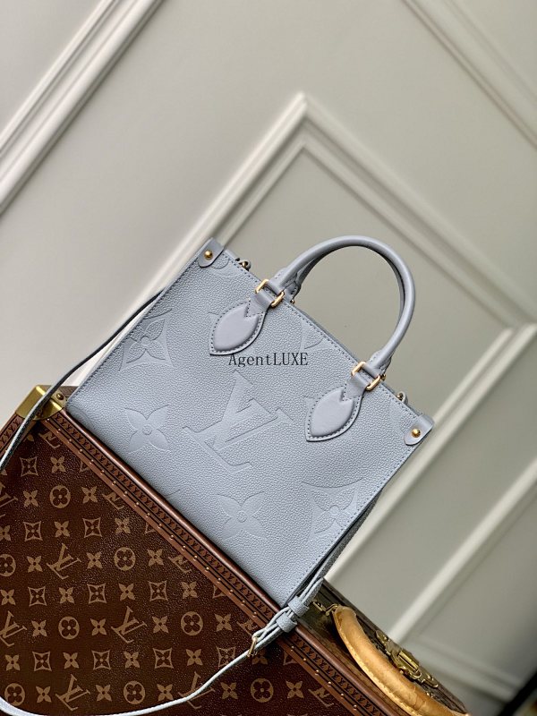 Louis Vuitton OnTheGo Sac Plat Monogram Empreinte IPad Mini