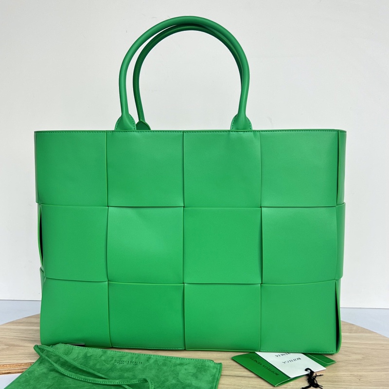 Tote bag from Agentluxe