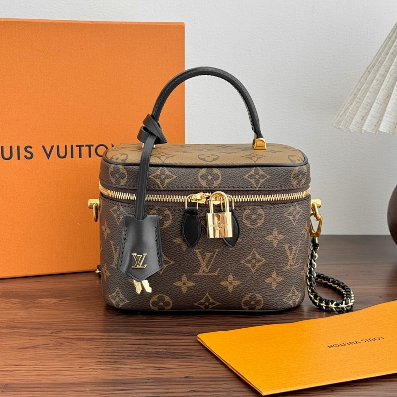 Louis Vuitton Monogram Reverse