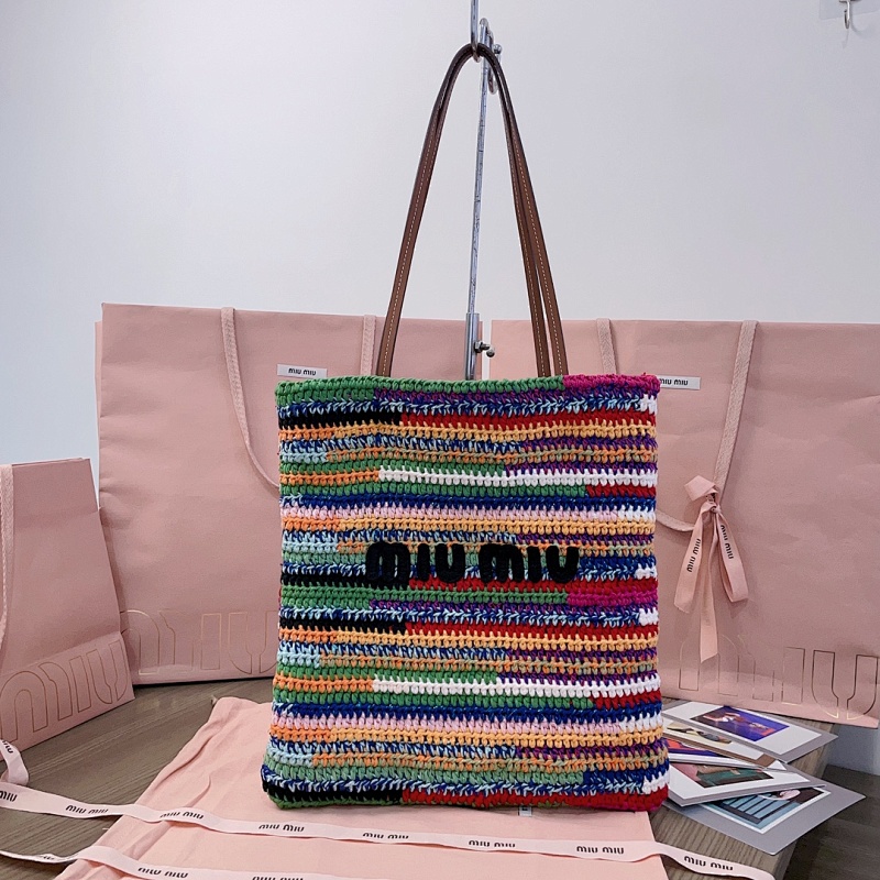 MiuMiu 30X38CM