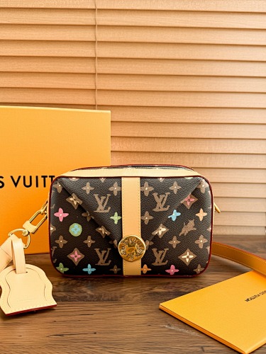 Messenger bag from Agentluxe