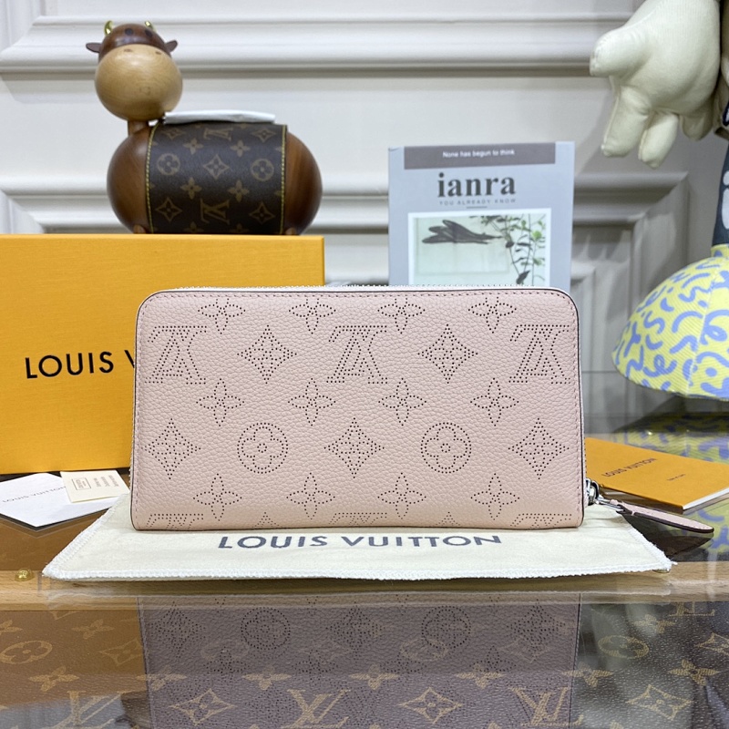 Louis Vuitton Zippy Mahina Monogram
