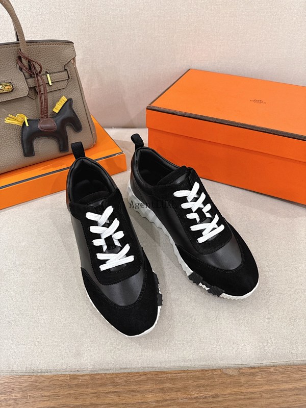 Bouncing New Arrival