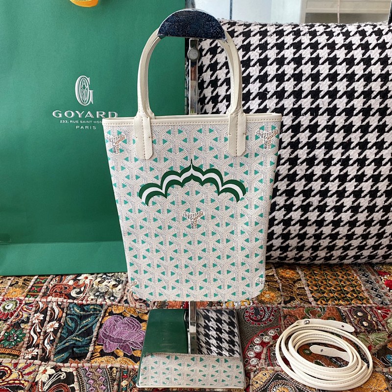 Goyard crossbody bag