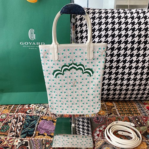 Goyard crossbody bag