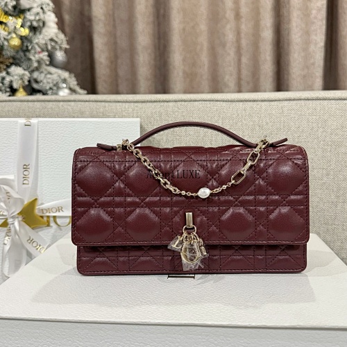 Crossbody bag from Agentluxe