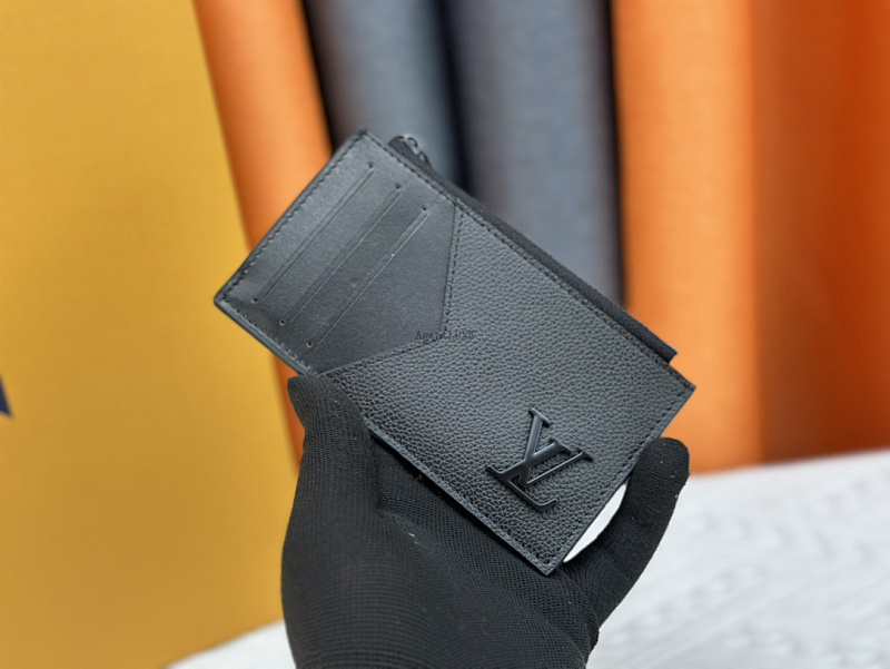 Louis Vuitton card holder