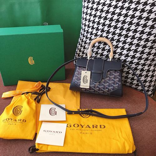 Goyard bag