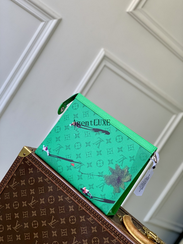Louis Vuitton Monogram Heritage Pochette Voyage LV Monogram