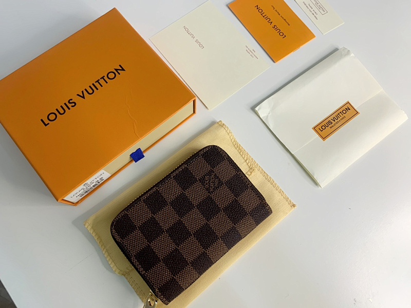 Louis Vuitton coin purse