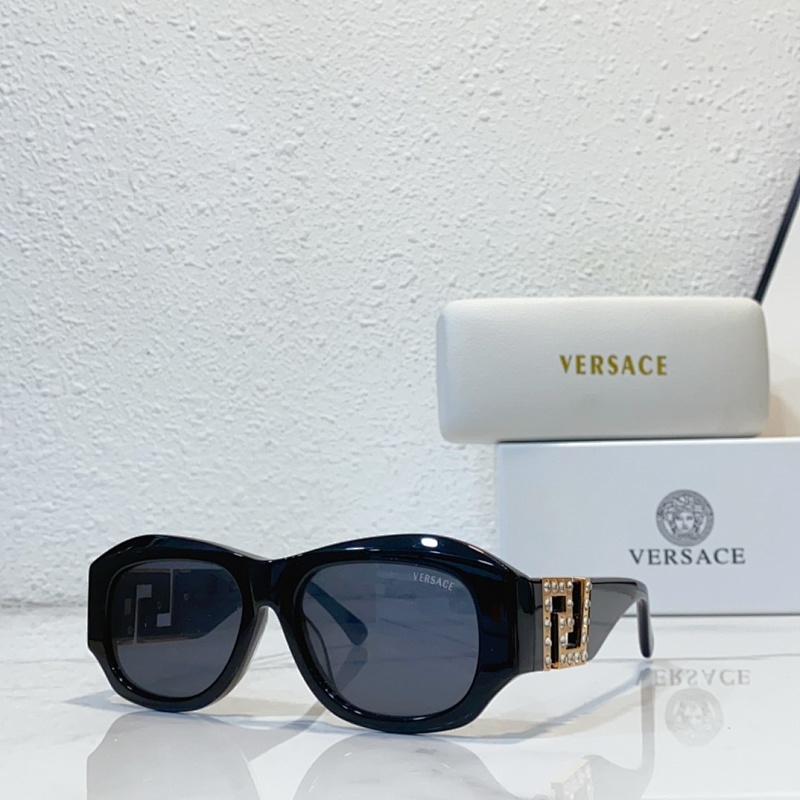 Versac Model T75COL Size 55 17-140 145540