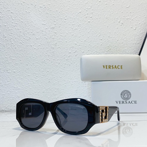 Versac Model T75COL Size 55 17-140 145540