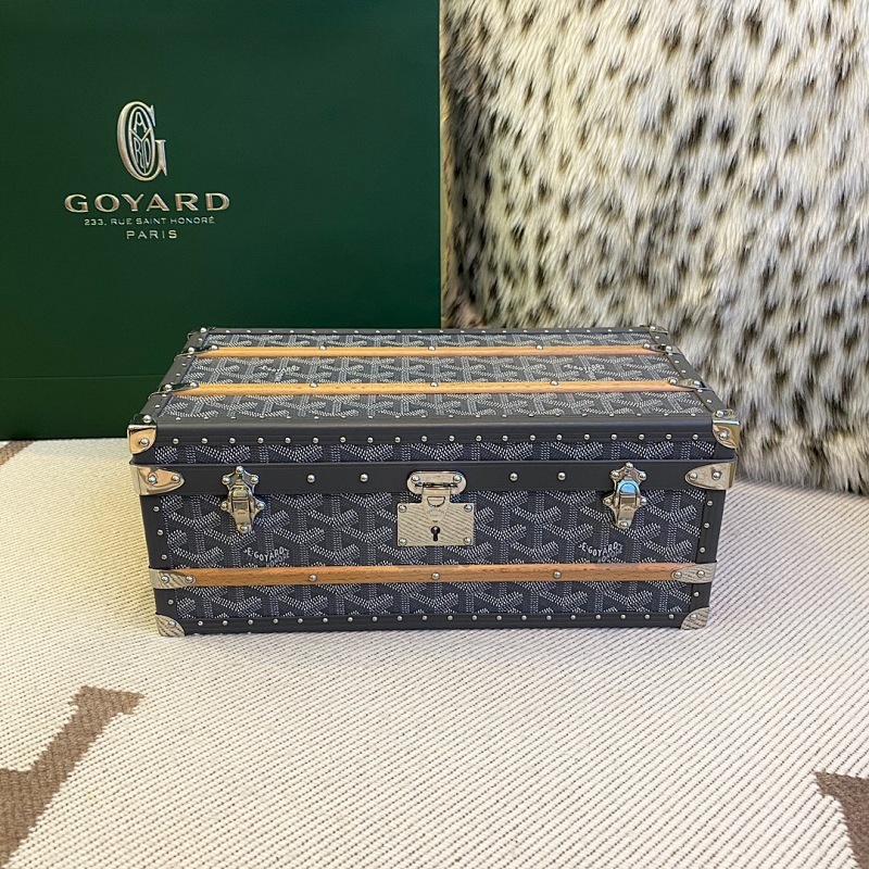 Courrier Goyard
