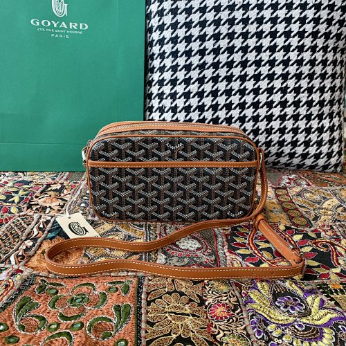 Goyard 23cm
