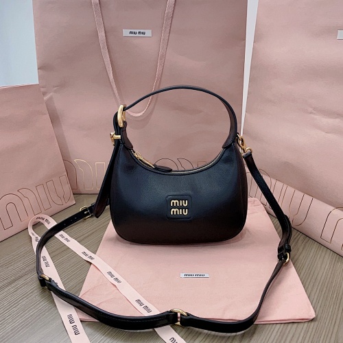 Miu Hobo Logo 20X17X6Cm