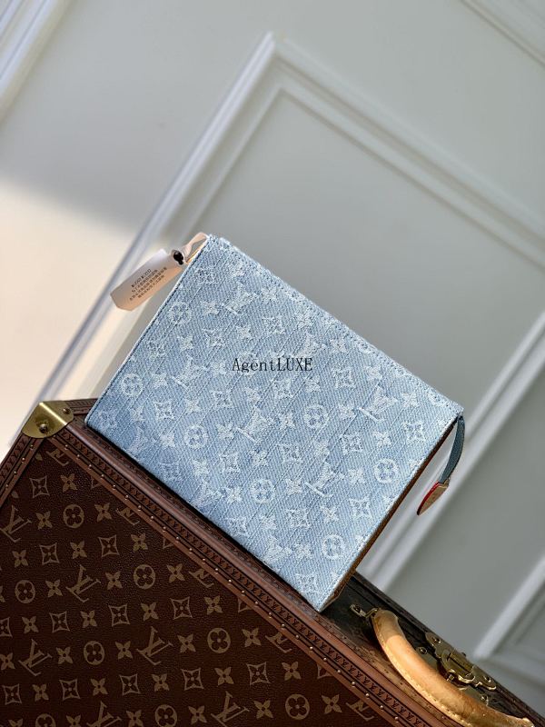 Louis Vuitton Pochette Accessoires Damierlicious Pochette Accessoires Damier 26x20cm