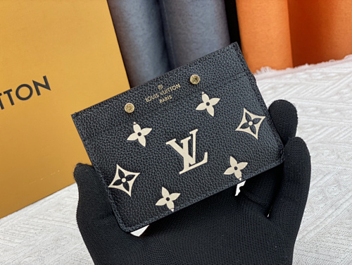 Monogram Empreinte 11 7.5 0.4