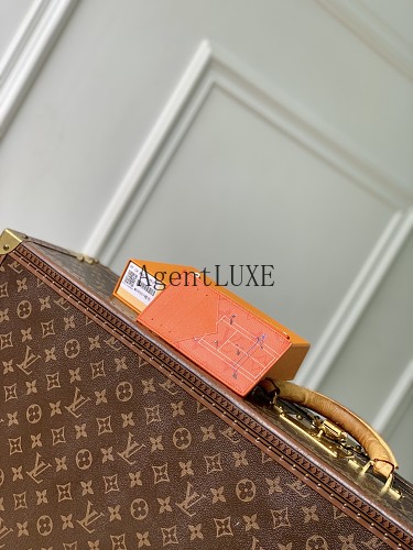 Card holder from Agentluxe