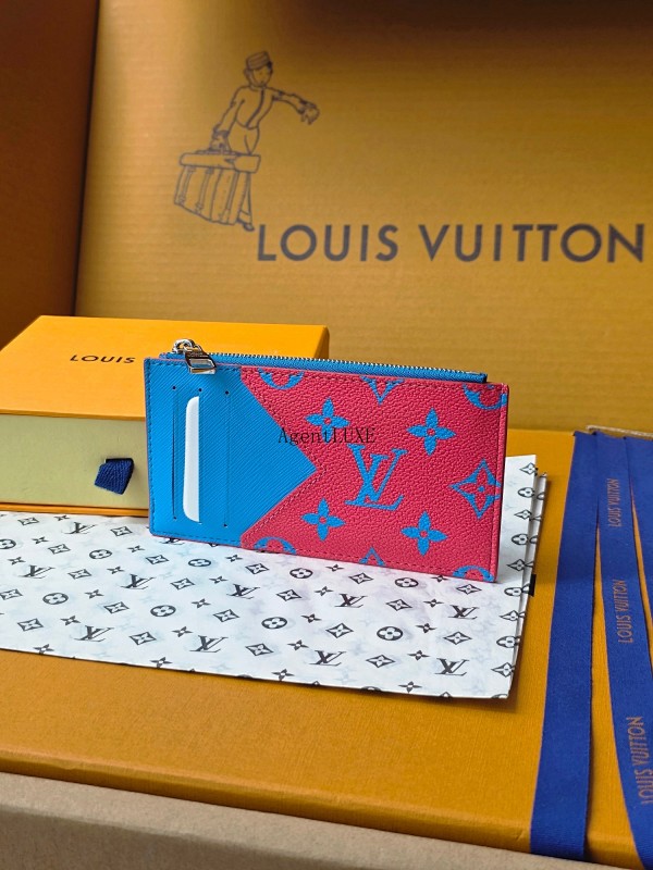 Louis Vuitton card holder