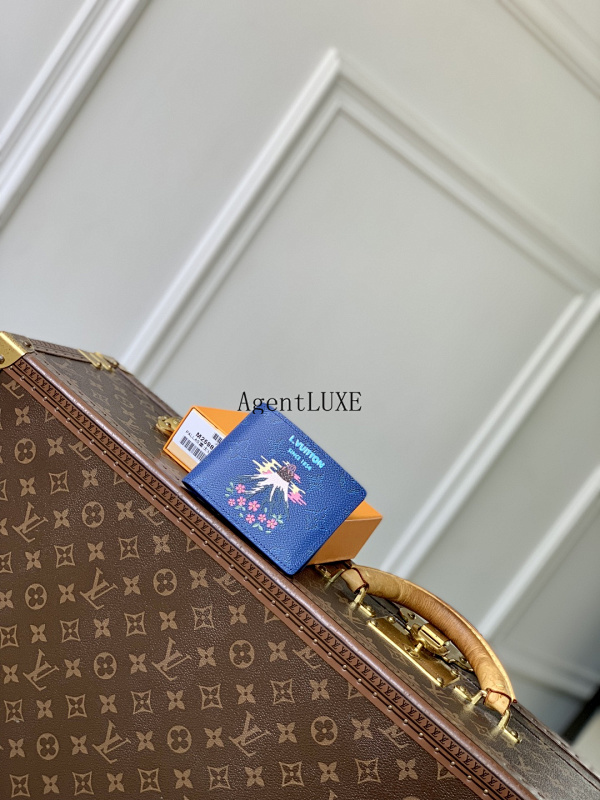 Slender Monogram