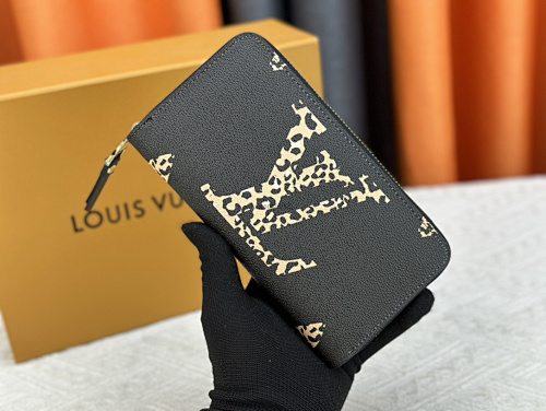 Louis Vuitton Monogram Vivienne Holidays Vivienne