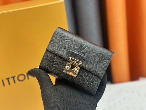 Louis Vuitton Métis Monogram Empreinte Monogram S-lock