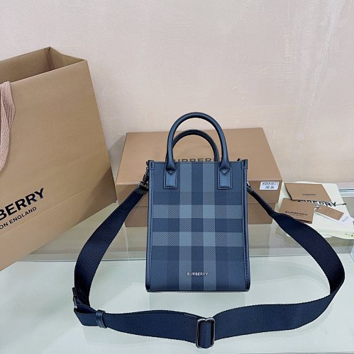 Burberry tote bag