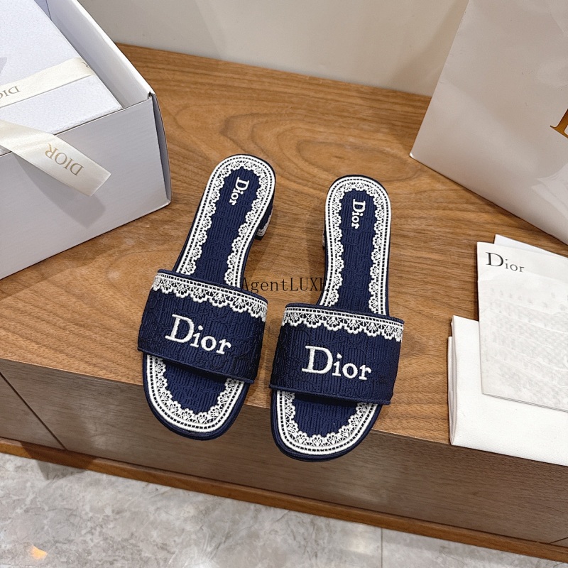 Oblique + Di Or Oblique Dior