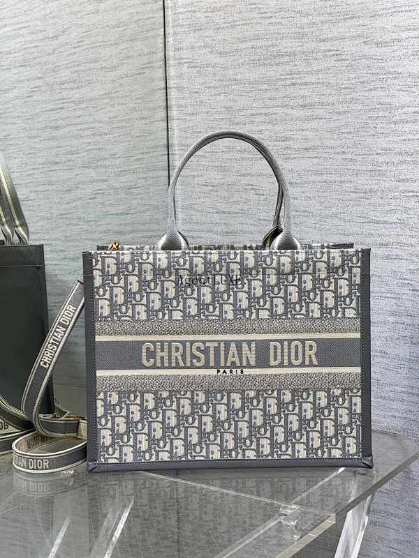 Louis Vuitton tote bag