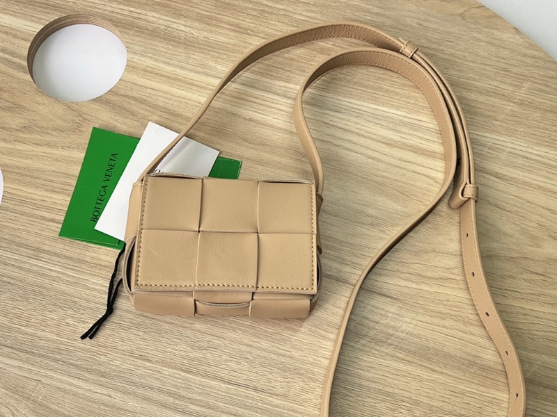 B Mini Cassette Bag. Mini Tabby Get 12x8x4