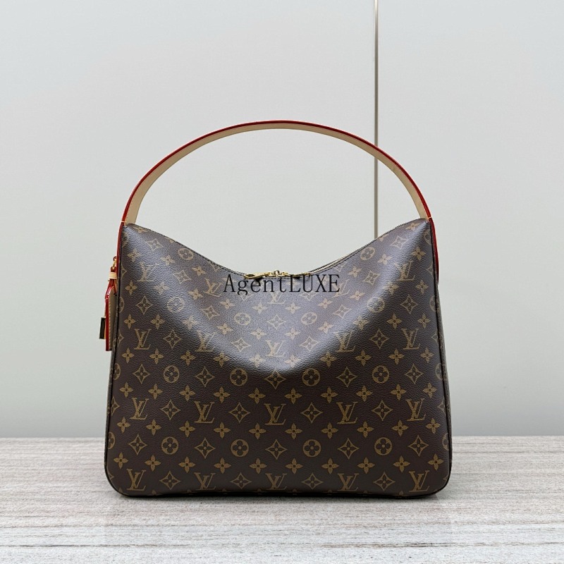 Louis Vuitton shoulder bag