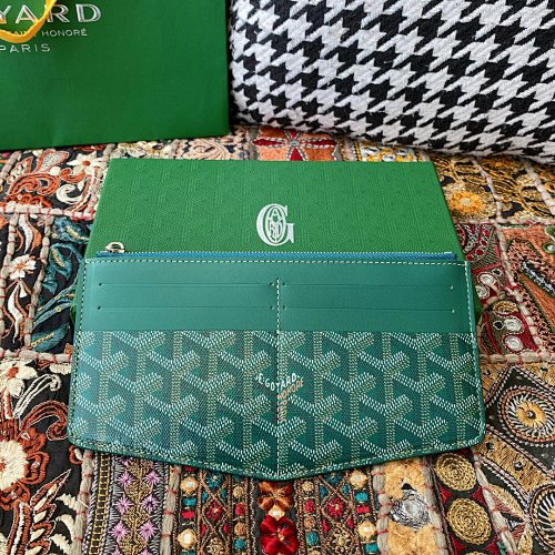 Goyard bag