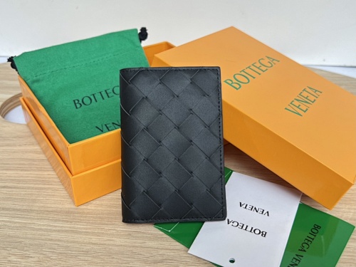 Card holder from Agentluxe