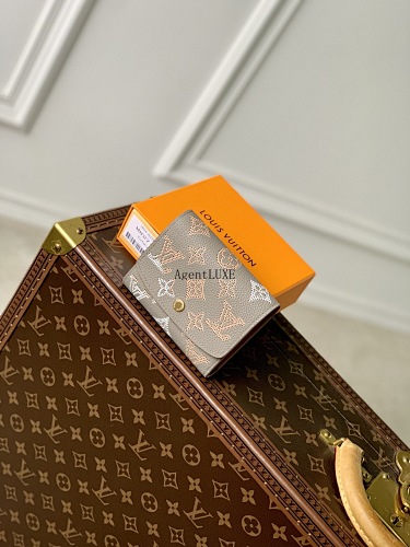 Louis Vuitton Victorine Mahina Monogram