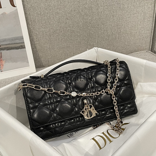 Crossbody bag from Agentluxe