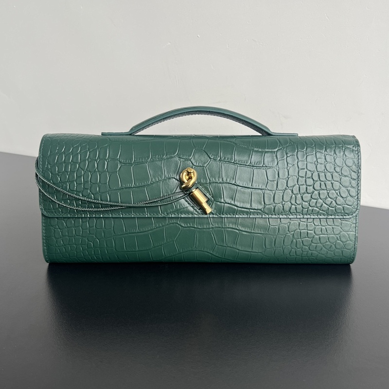 Bv Clutch Intreccio